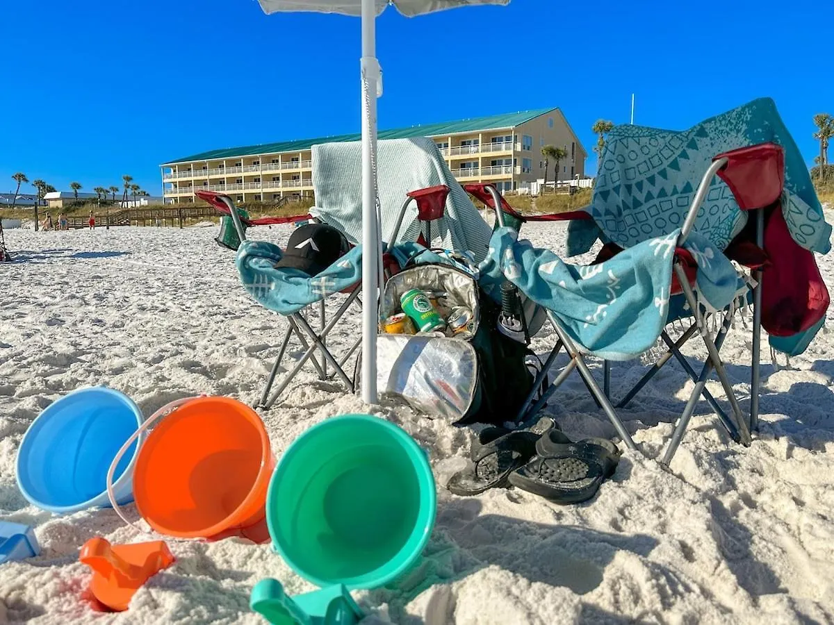 Sunrise Destin-Ation Beach View Heated Pool Holiday home Destin