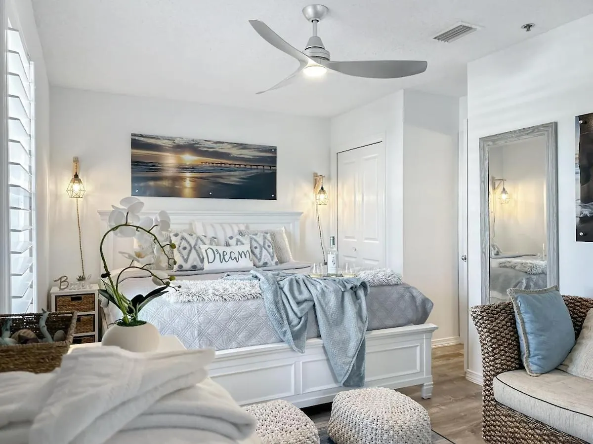 Holiday home Sunrise Destin-Ation Beach View Heated Pool