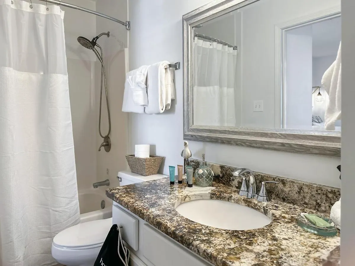 Sunrise Destin-Ation Beach View Heated Pool Holiday home