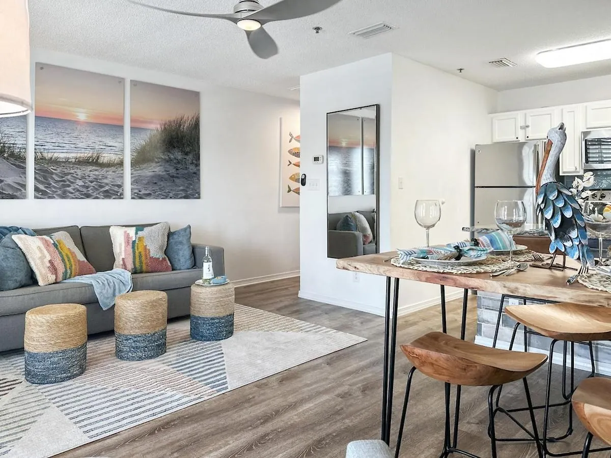 Holiday home Sunrise Destin-Ation Beach View Heated Pool